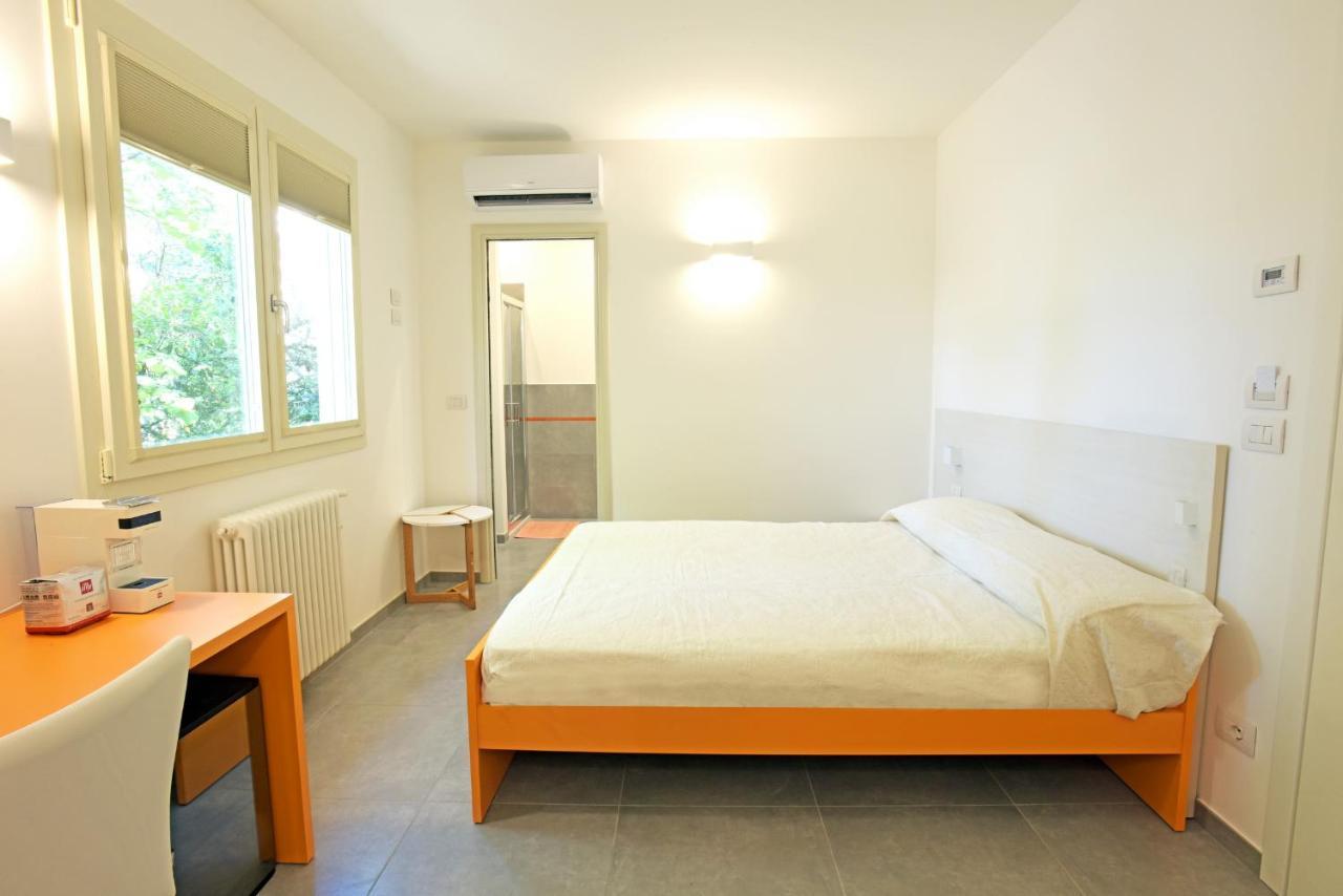 Rose Canine Guest house
